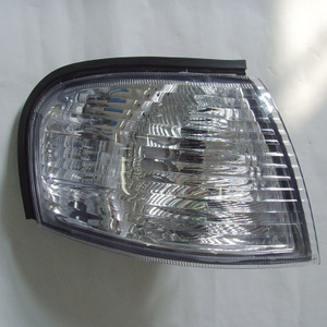 CORNER LAMP WHITE